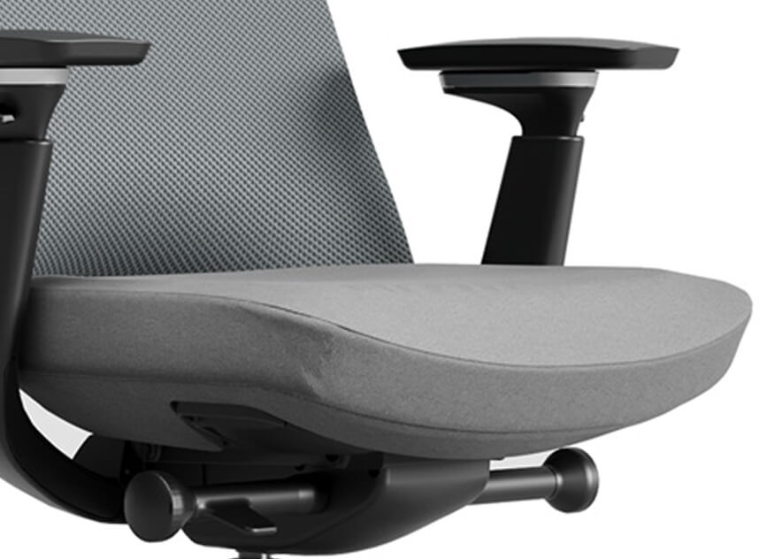 Adjustable Armrests & Seat